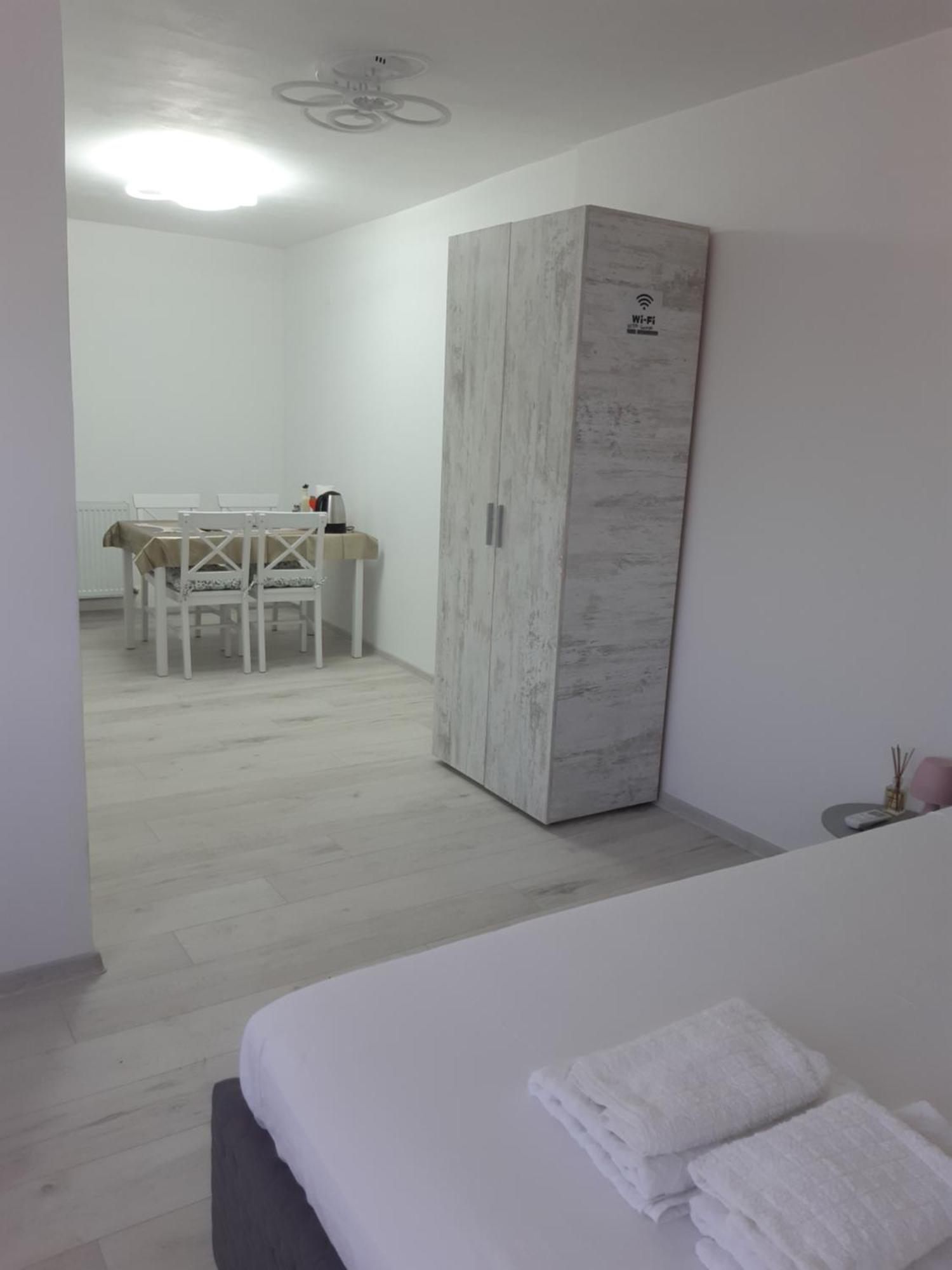 דירות קונסטנצה Casa Silvia מראה חיצוני תמונה